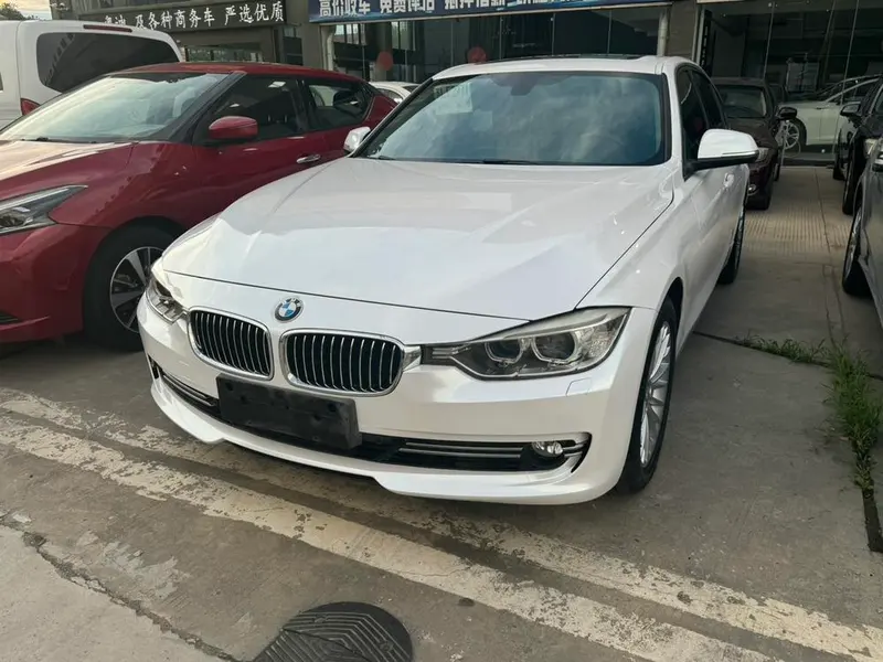 BMW 3-Series, 2013