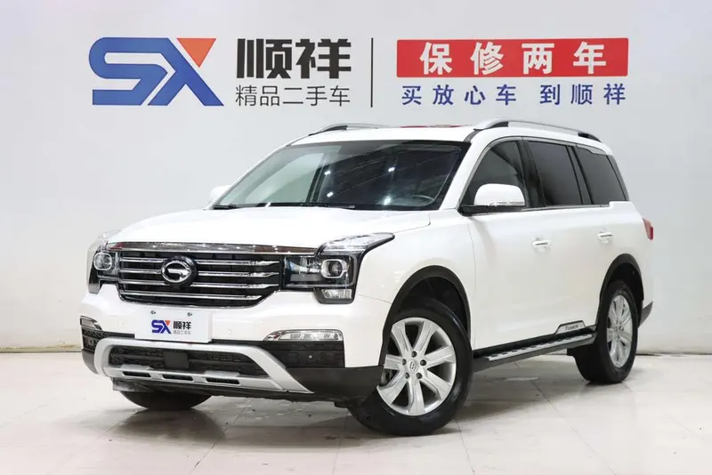 GAC Trumpchi Trumpchi GS8 320T 2WD Luxury Edition 7 Seater, 2017 — фото 1