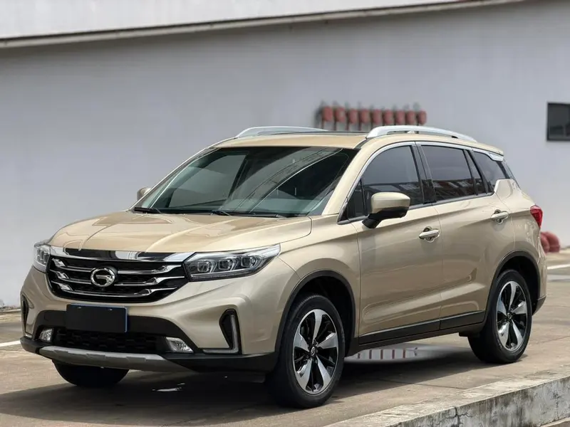 GAC Trumpchi Trumpchi GS4 235T Auto 2WD Luxury Smart Connected Anniversary Edition, 2018 — фото 1