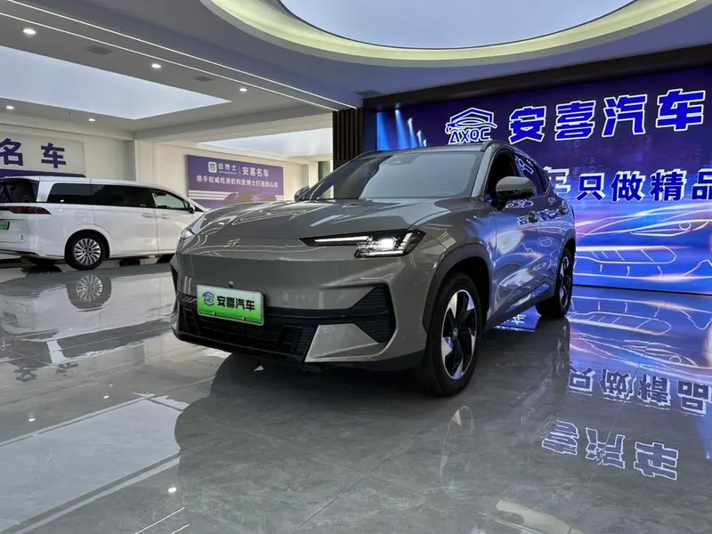 Jetour Shanhai L6 1.5TD DHT ULTRA, 2024 — фото 1