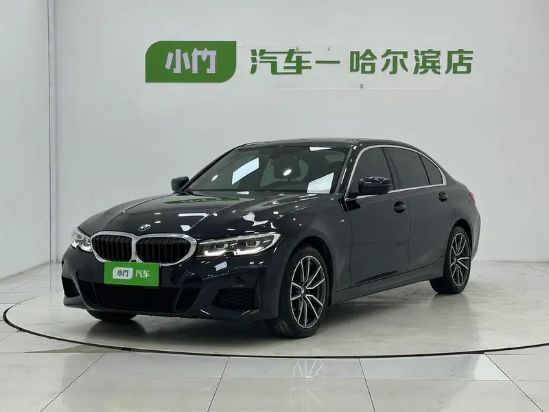 BMW 3-Series, 2022