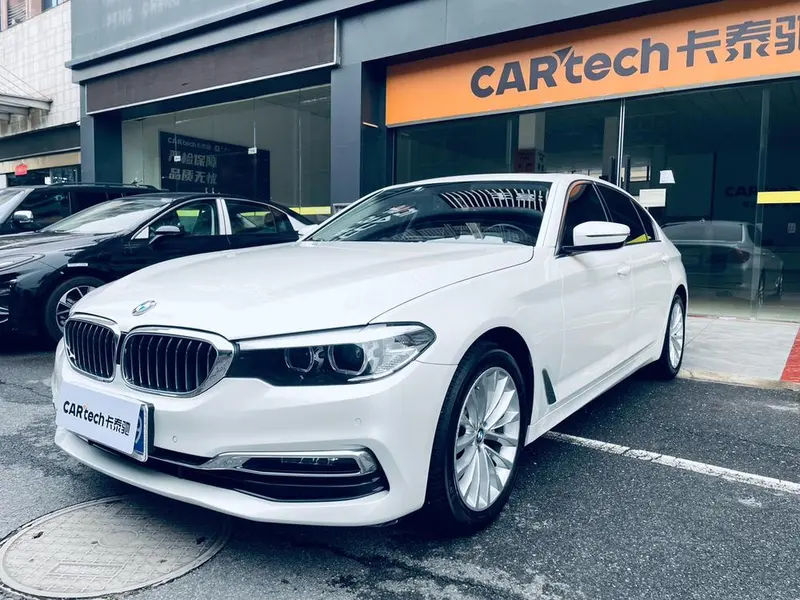 BMW 5-Series, 2019