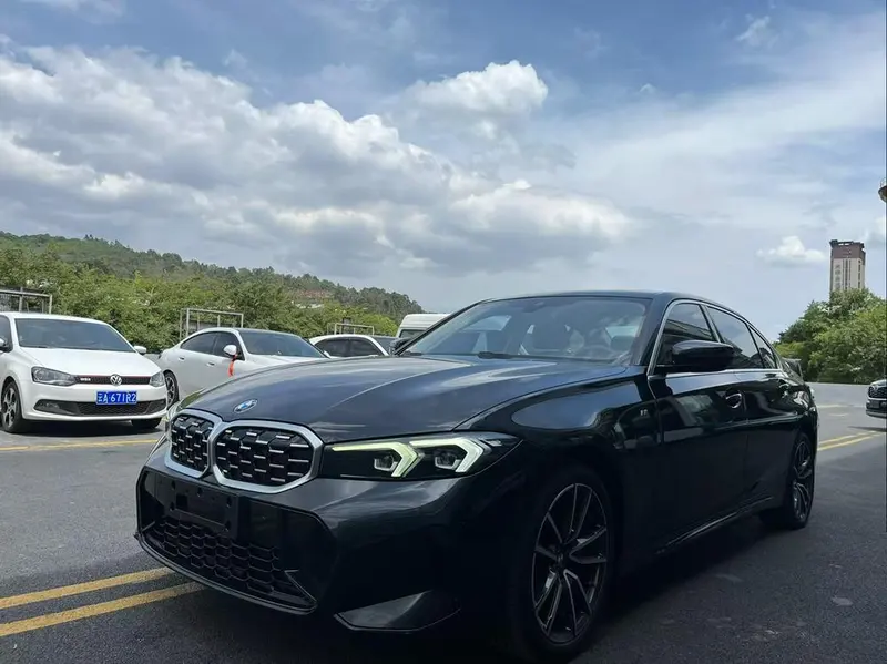 BMW 3-Series, 2023