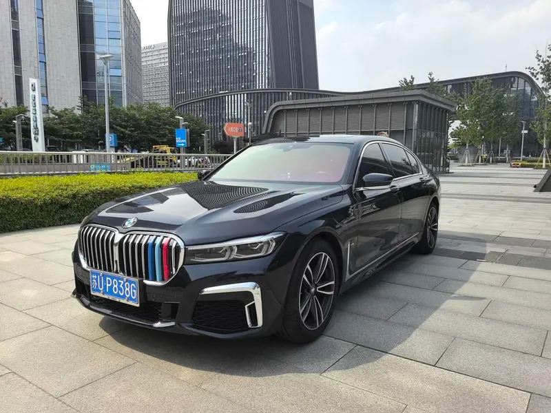 BMW 7-Series, 2021