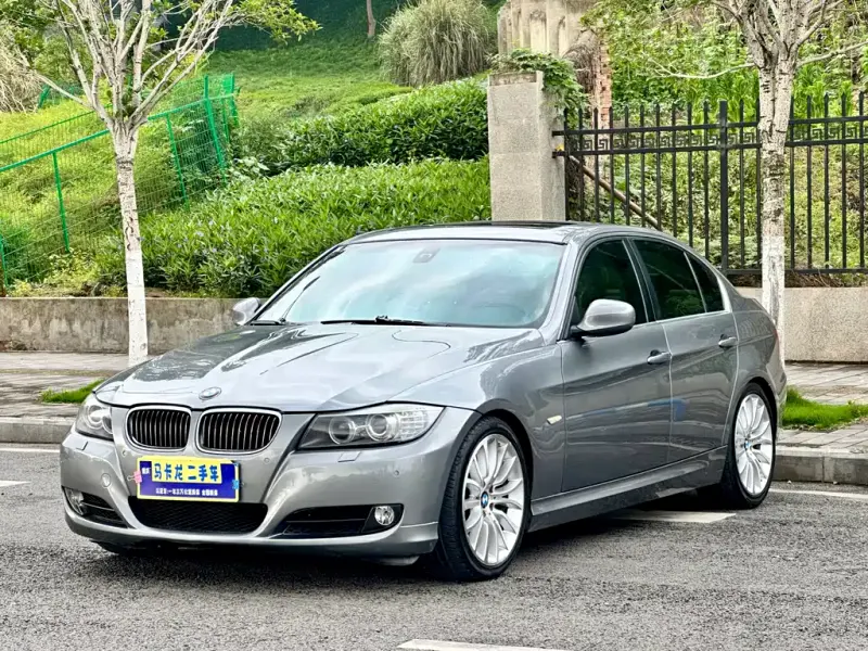 BMW 3 Series, 2009