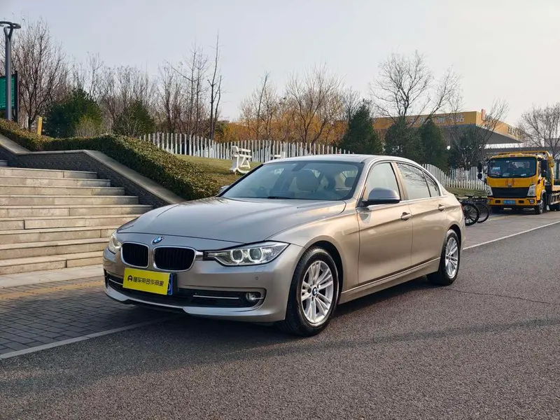 BMW 3-Series, 2015