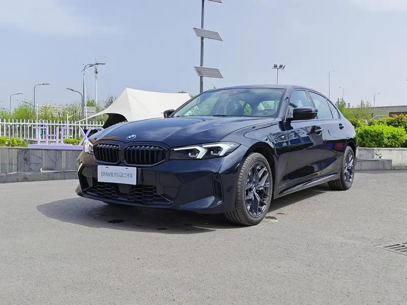BMW 3-Series, 2025