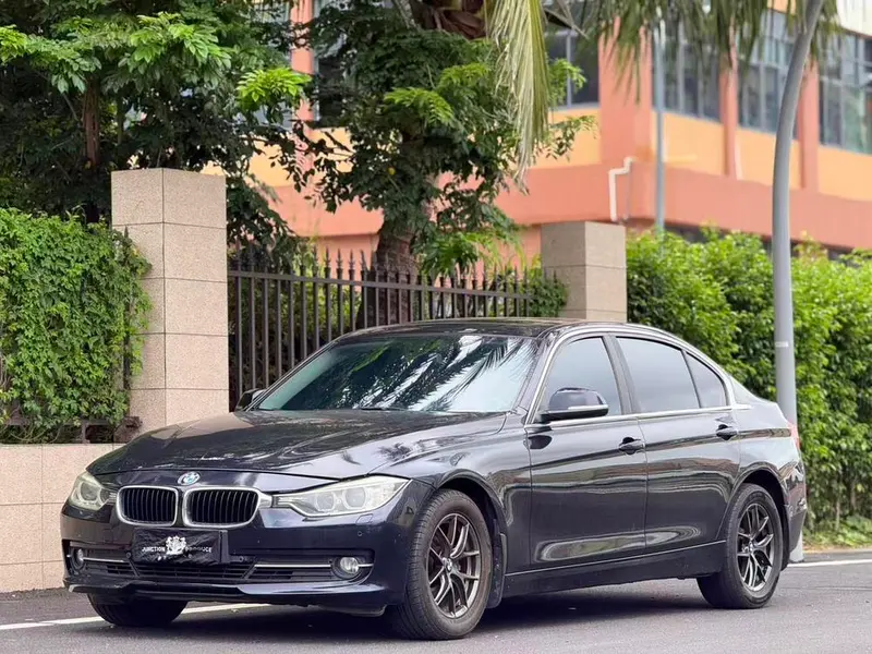 BMW 3-Series, 2013