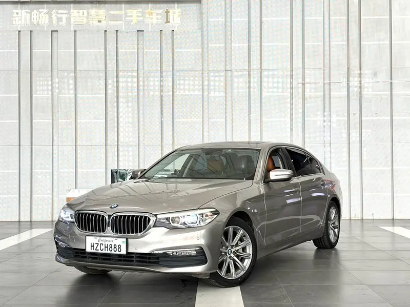 BMW 5-Series, 2018