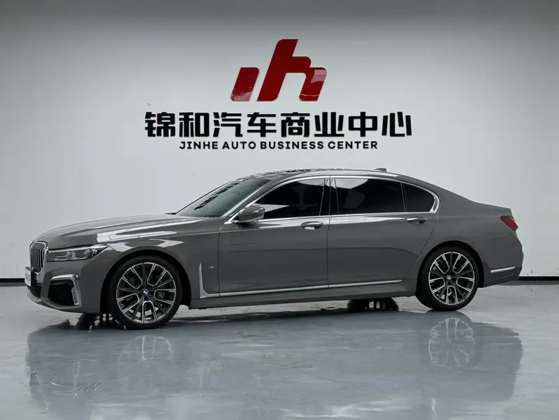 BMW 7-Series, 2019