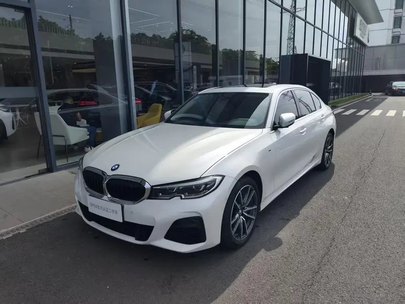 BMW 3-Series, 2020