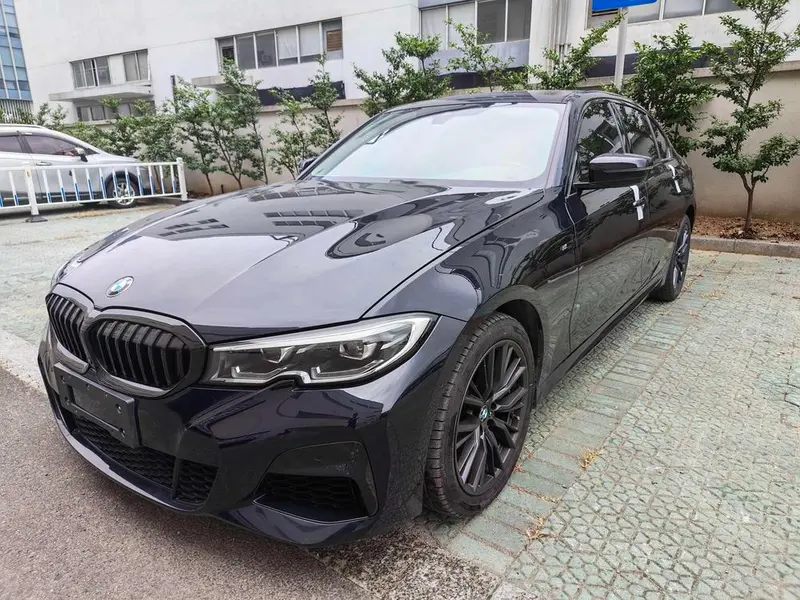 BMW 3-Series, 2021