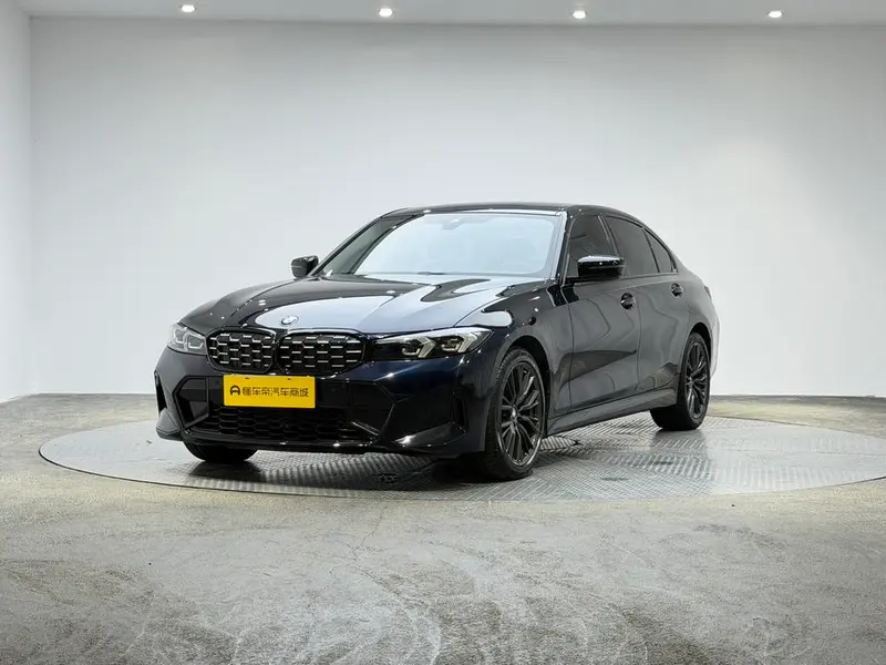 BMW 3-Series, 2023