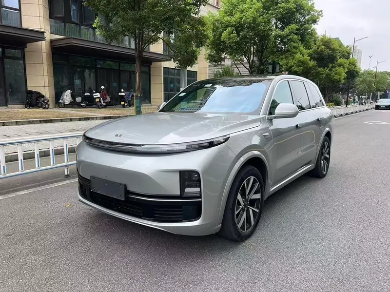 Li Auto L8, 2023