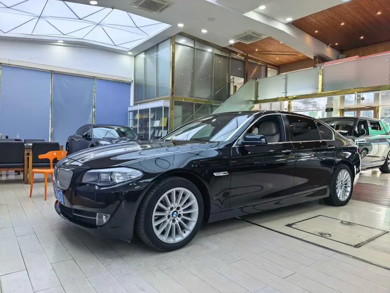 BMW 5-Series, 2012