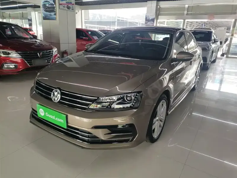Volkswagen Sagitar, 2018