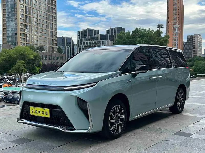 Maxus Dajia 9 Super Hybrid 1.5T увеличенный запас хода 森林 версия, 2024 — фото 1
