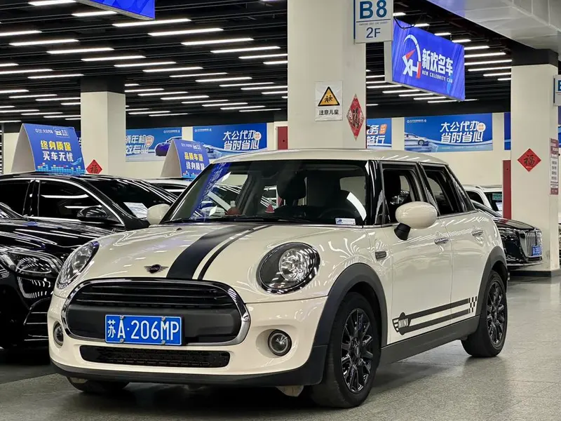 MINI MINI 1.5T ONE PLUS Edition, 2019 — фото 1