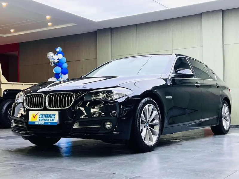 BMW 5-Series 525Li Leading Version, 2017 — фото 1
