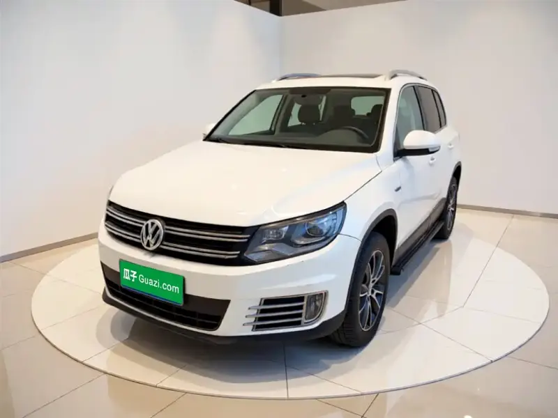 Volkswagen Tiguan, 2014 — фото 1