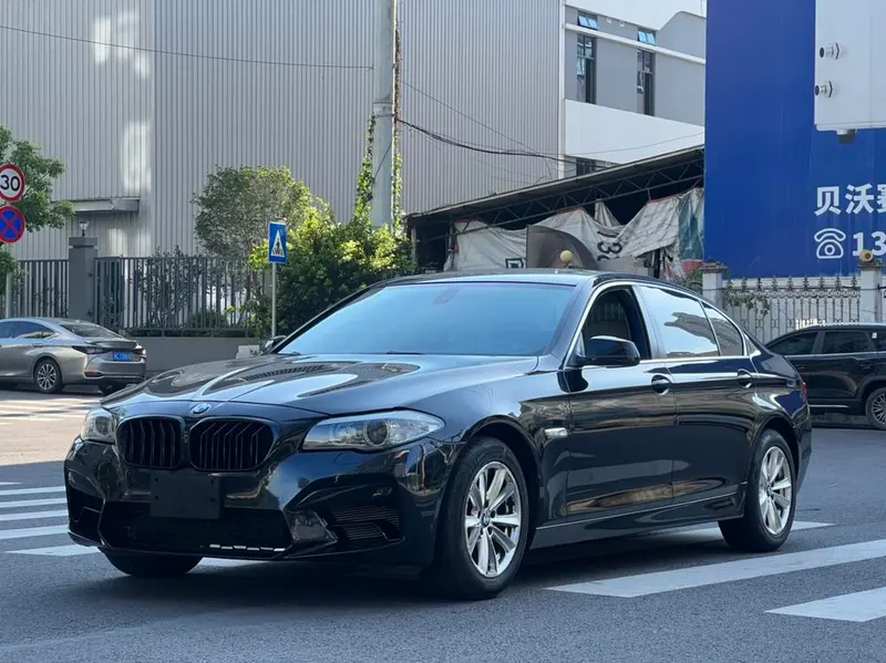 BMW 5-Series, 2011