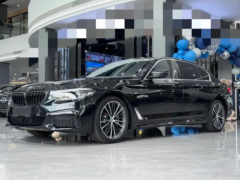 BMW 5-Series, 2020