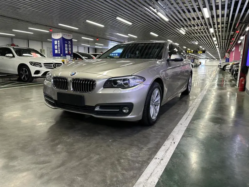 BMW 5-Series, 2017