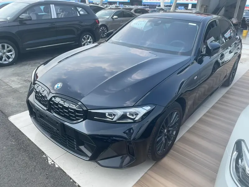 BMW 3-Series, 2023