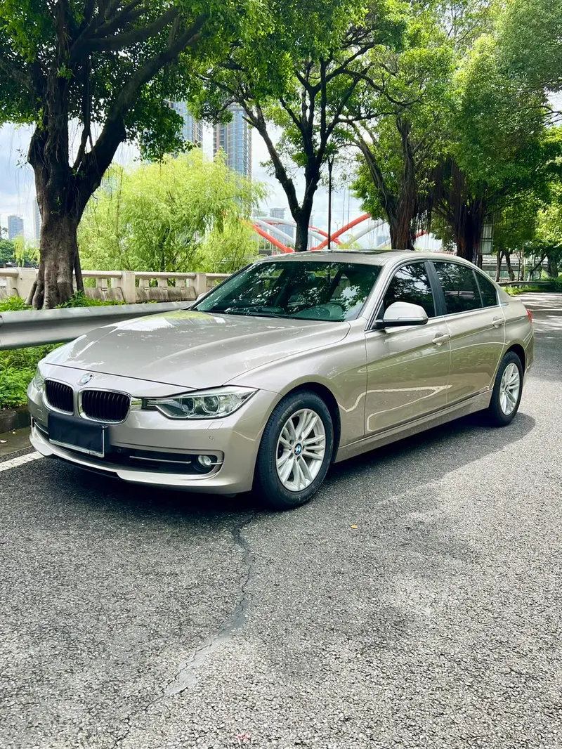 BMW 3-Series, 2015