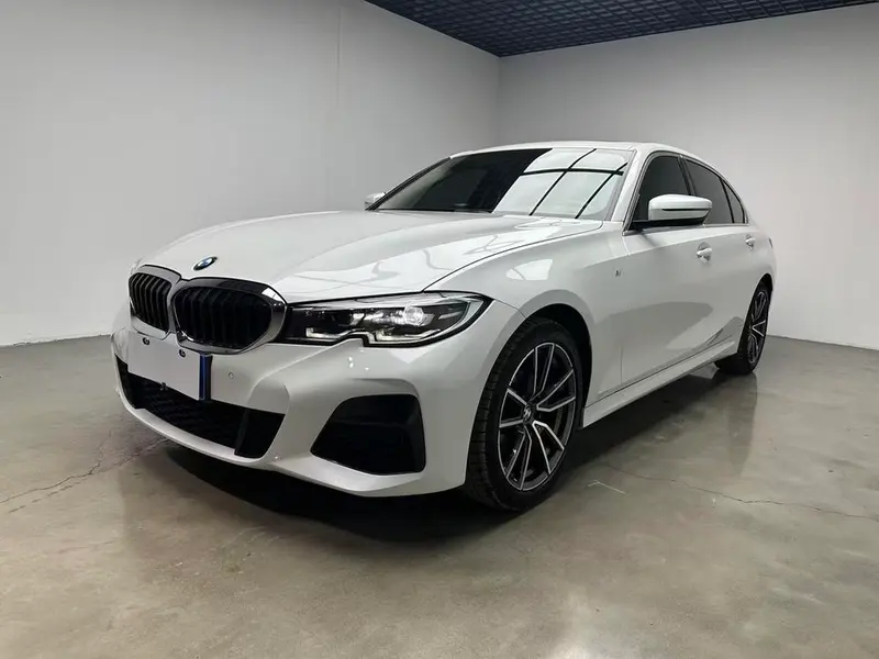 BMW 3-Series, 2021