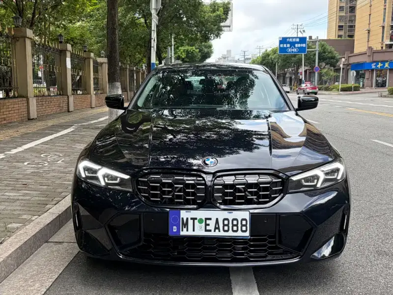 BMW 3 Series, 2023