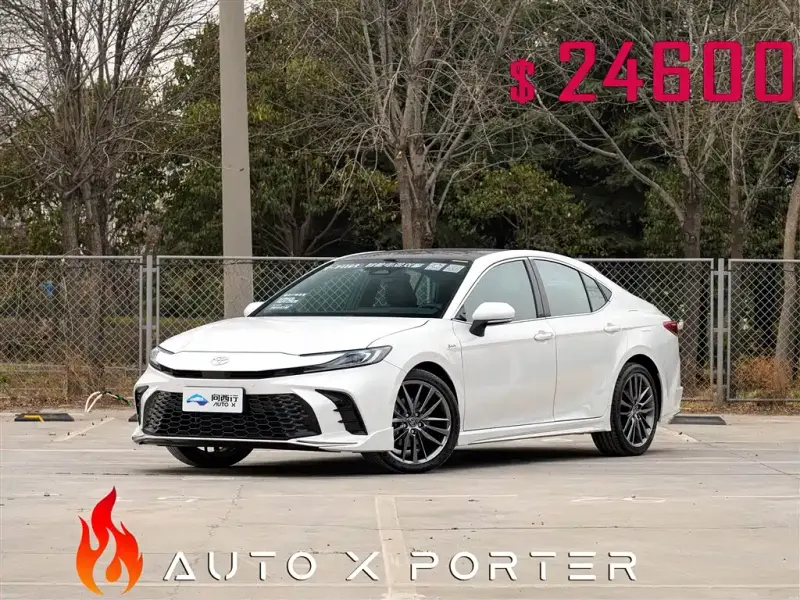 Toyota Camry, 2024