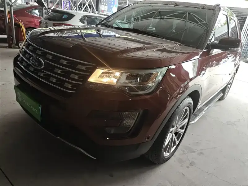 Ford Explorer (Import), 2015 — фото 1