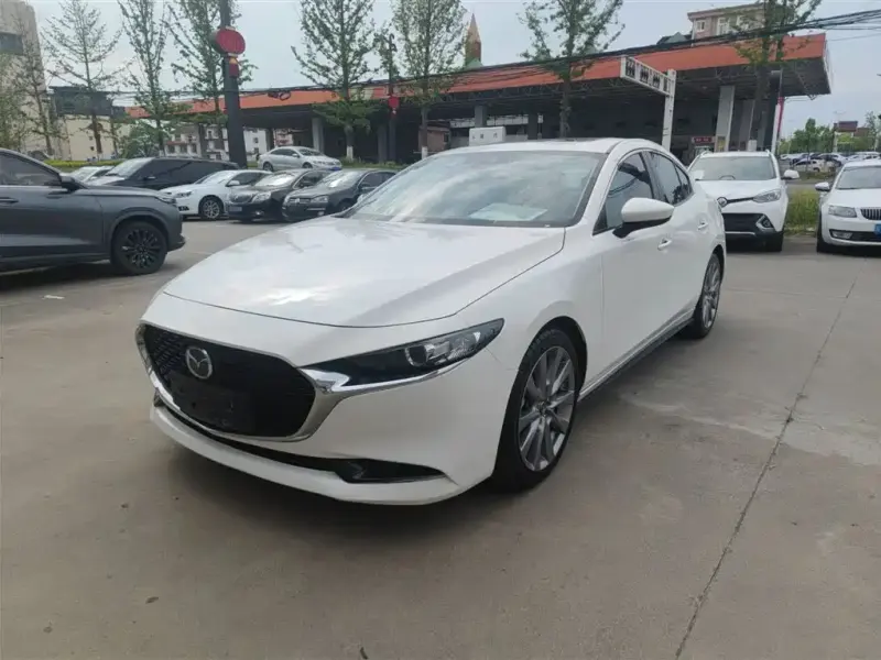Mazda 3 Axela, 2023