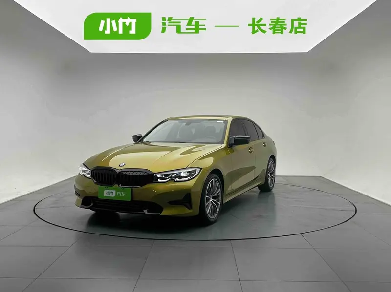 BMW 3-Series, 2022