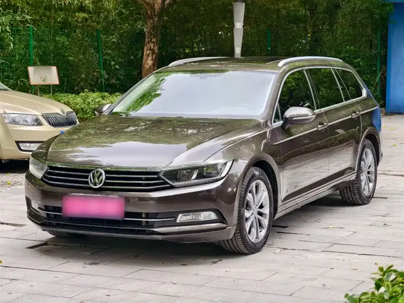 Volkswagen Viloran, 2016