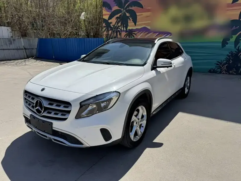 Mercedes-Benz GLA, 2018