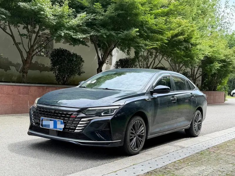 Dongfeng Fengshen Yixuan MAX, 2023