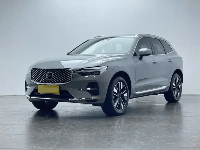 Volvo XC60, 2025
