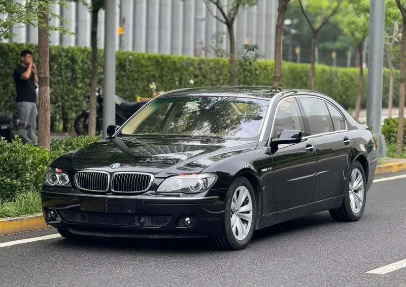 BMW 7-Series, 2005