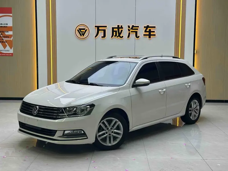 Volkswagen Gran Lavida 180TSI DSG Comfort Edition, 2017 — фото 1