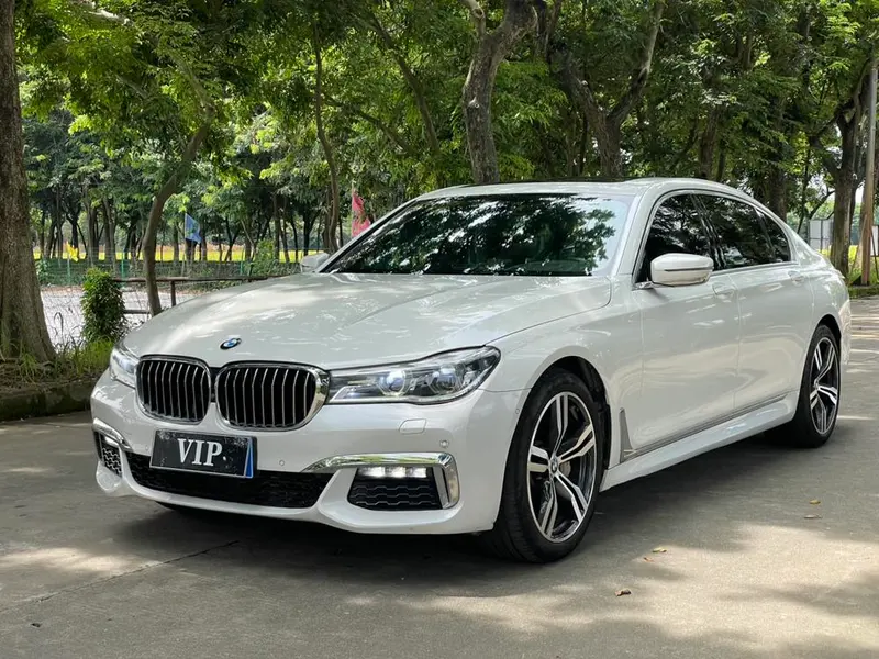 BMW 7-Series, 2018