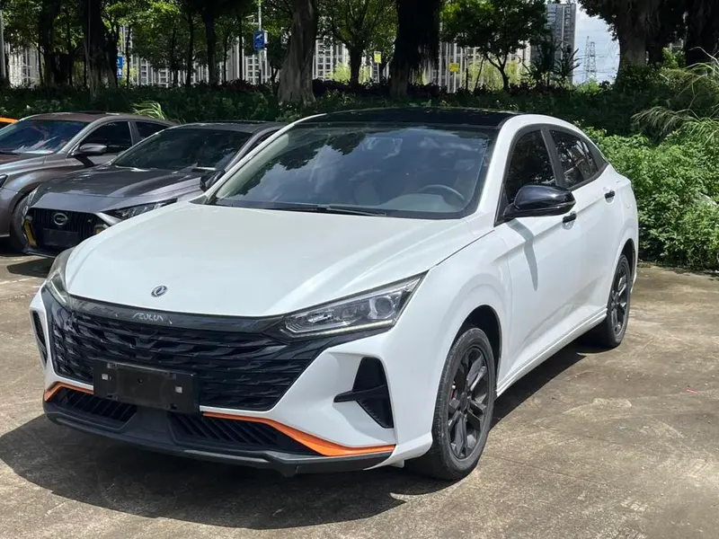 Dongfeng Fengshen Yixuan, 2023