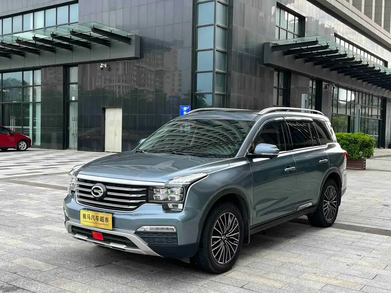 GAC Trumpchi Trumpchi GS8 320T 2WD Luxury Edition 7 Seater, 2017 — фото 1