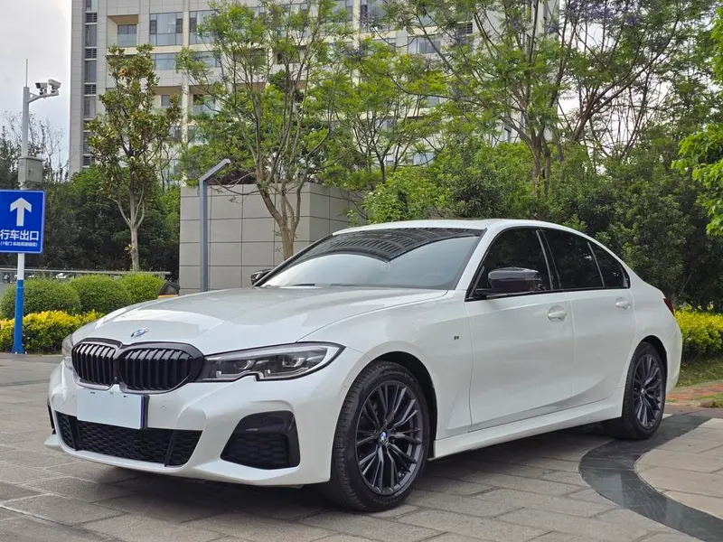 BMW 3-Series Facelift 325i M Sport, 2021 — фото 1