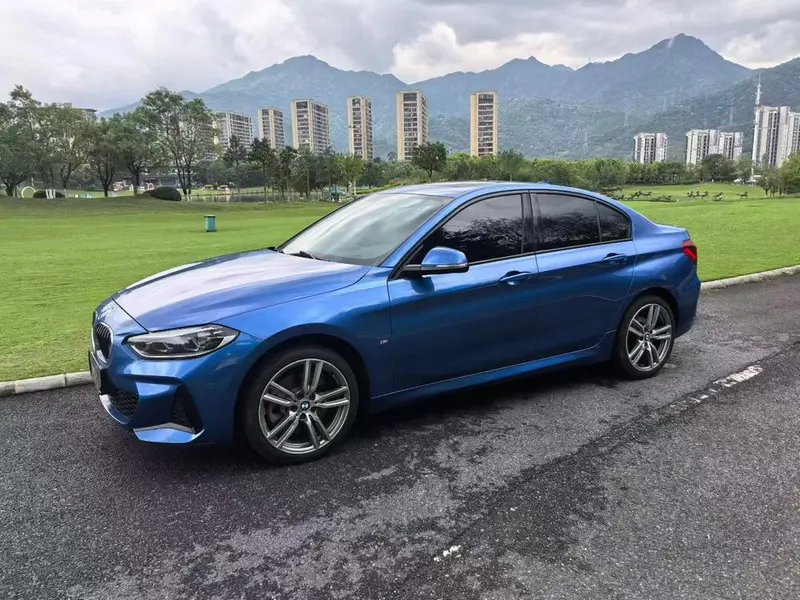 BMW 1-Series 120i Leading Version M Sport, 2019 — фото 1