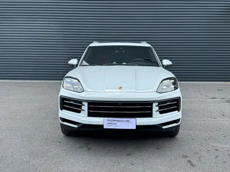 Porsche Cayenne, 2025