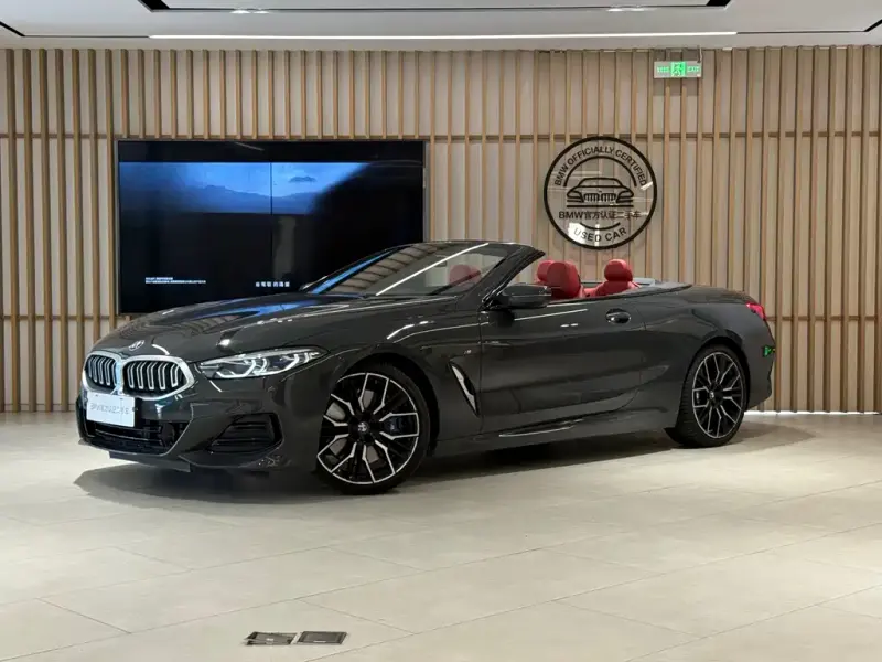 BMW 8 Series, 2024