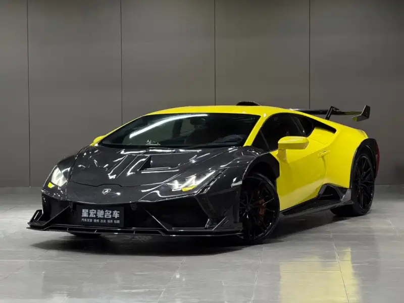 Lamborghini Huracán, 2015