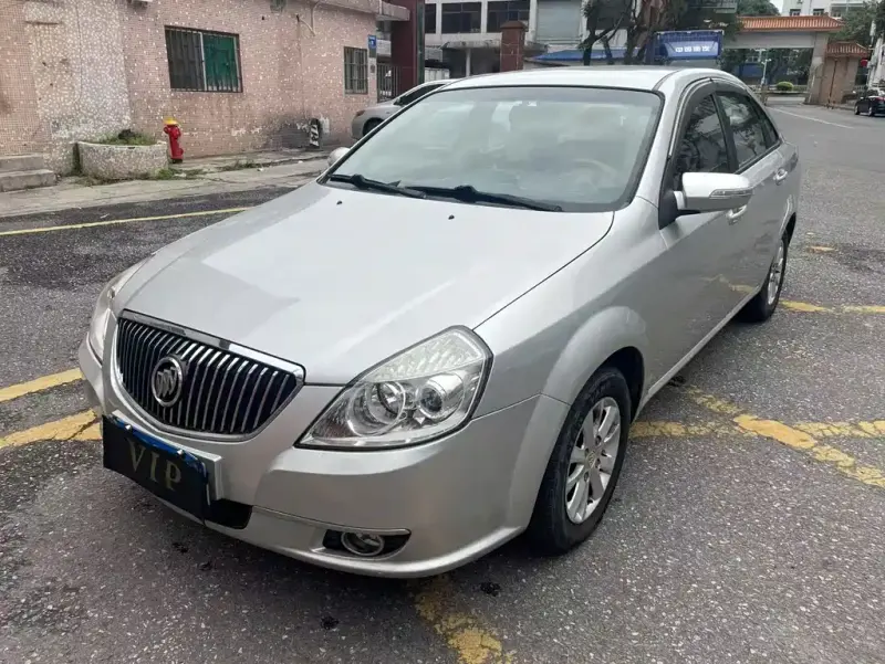Buick Excelle, 2011